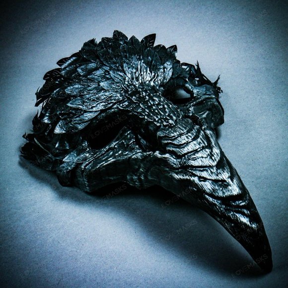 Black Bird Curved Nose Feather Plague Doctor Mask - Picture 6 of 9